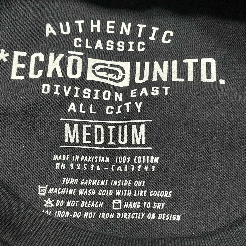 Ecko Unlimited Skull & Paisley Print Tee - Picture 2 of 4